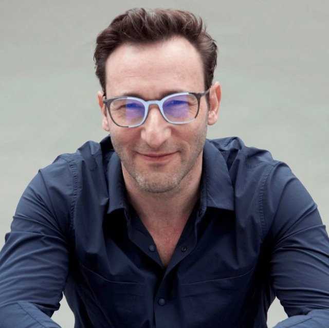 Simon Sinek