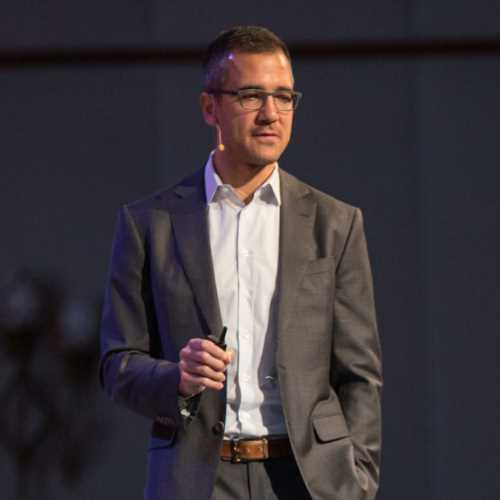 Ozan Varol