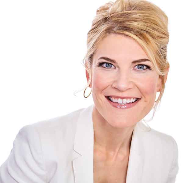 AmyK Hutchens