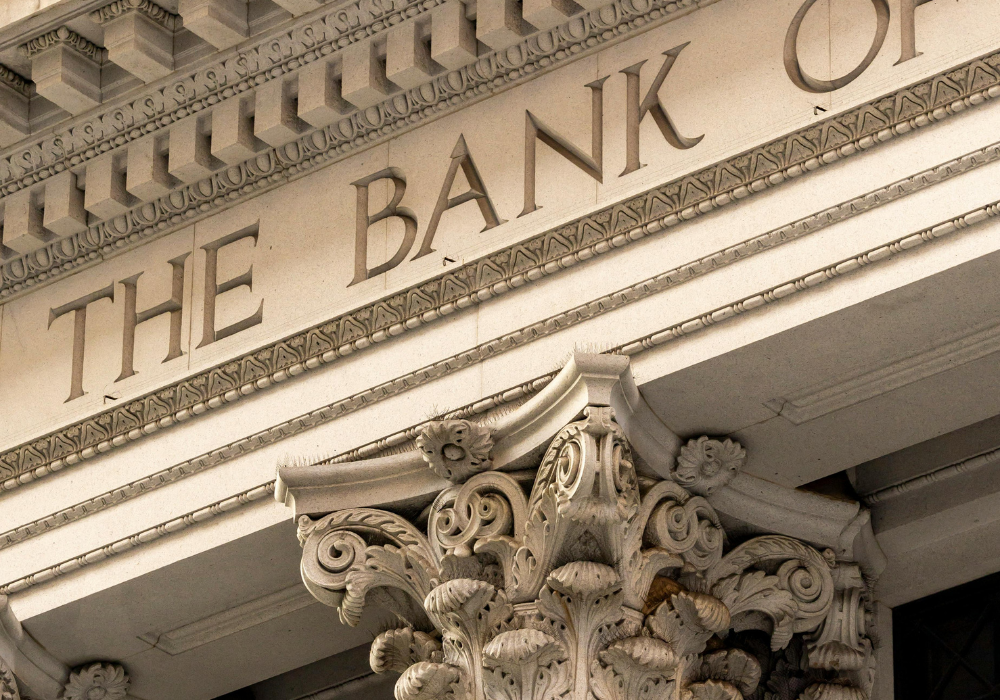 9 Unique Keynote Speaker Ideas for Banks and Credit Unions