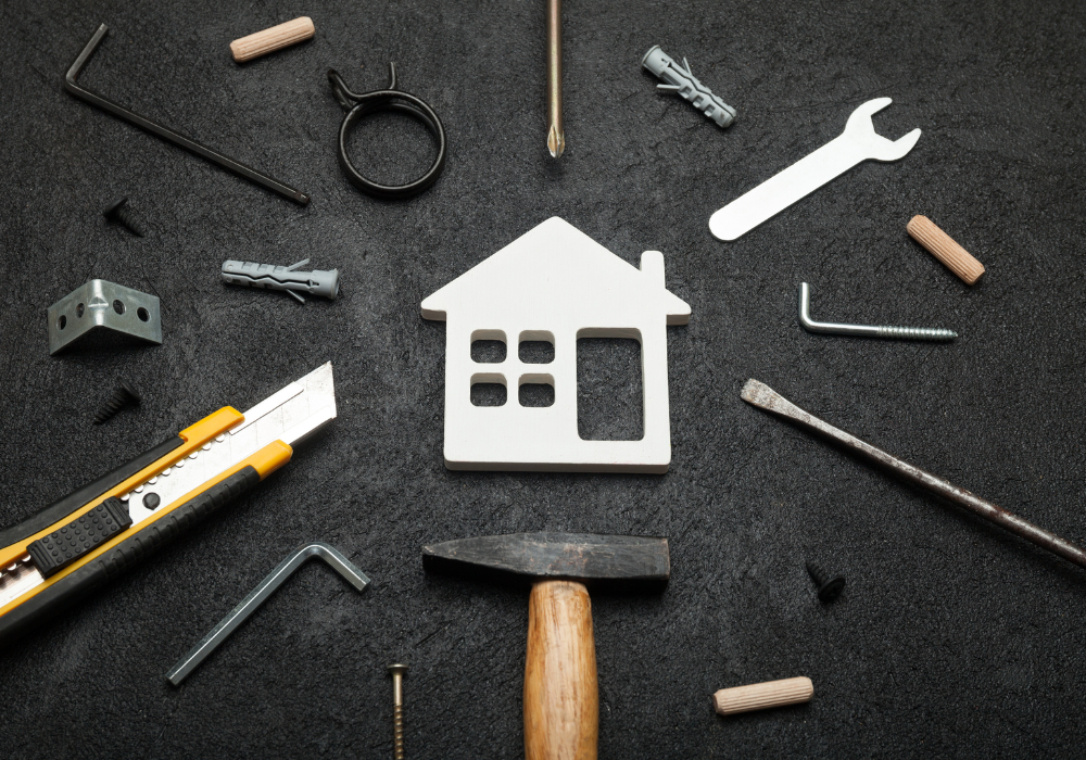 8 Top Keynote Speakers for the Home Services Industry